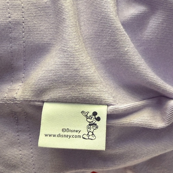 GAP & Disney Colab Adult Lavender Purple Mickey Mouse Holagram T-Shirt NWT Lg - Picture 7 of 7